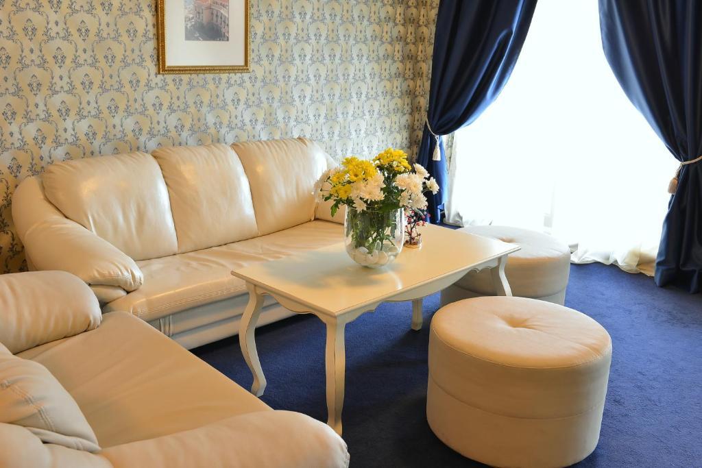 Anastasia Boutique Aparthotel Sofia Bilik gambar